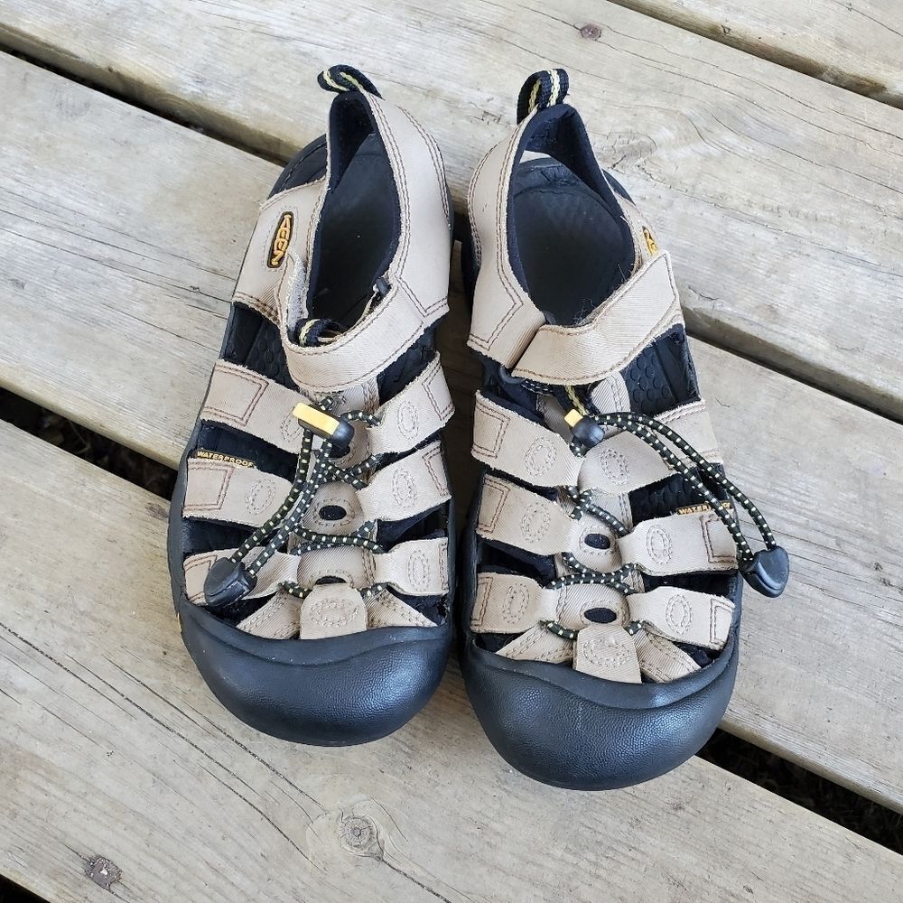 Keen Newport Youth Tan Leather Washable Hybrid Water Hiking Sandals‎ Big Kid 4